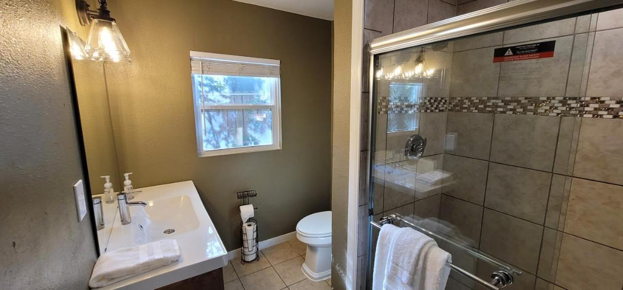 Rebecca Street House - Close To Med Center, Downtown, Nrg Houston Bagian luar foto